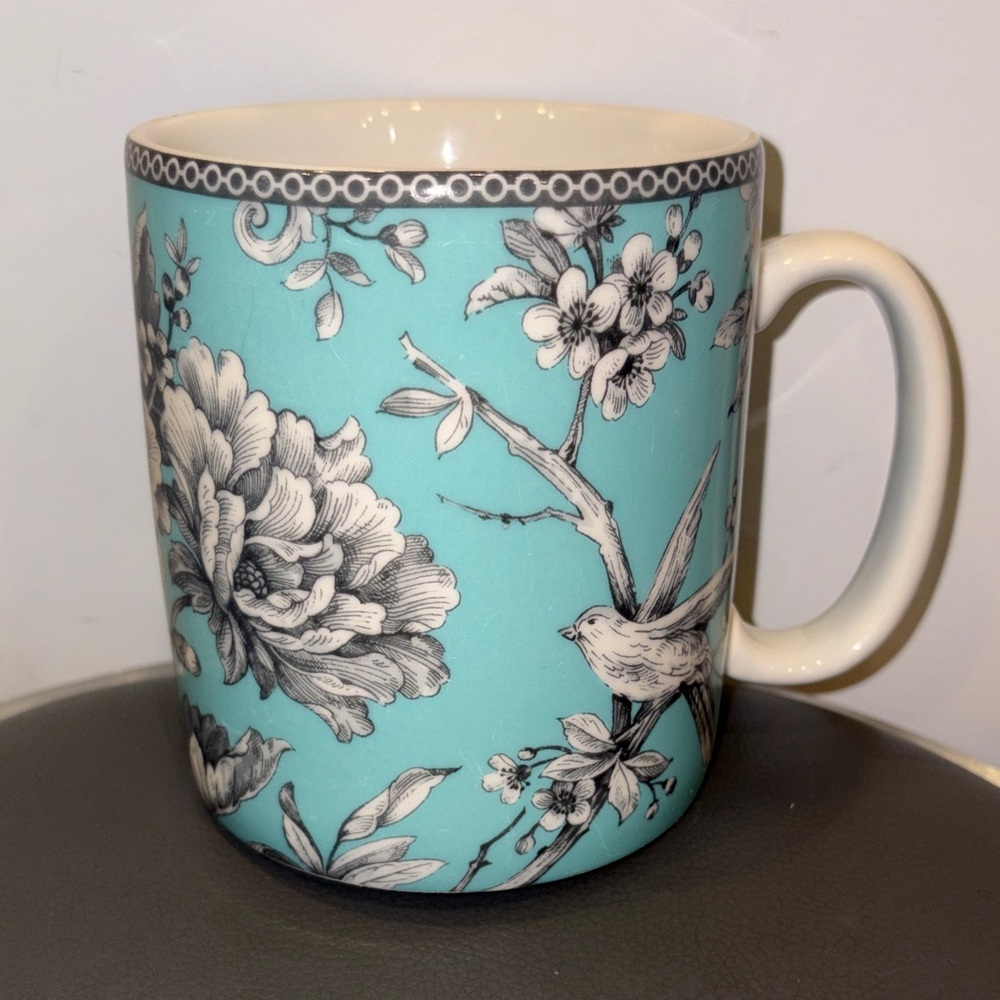 Beautiful Large 222 Fifth Adelaide Turquoise Toile Porcelain Coffee Mug, 28 Oz